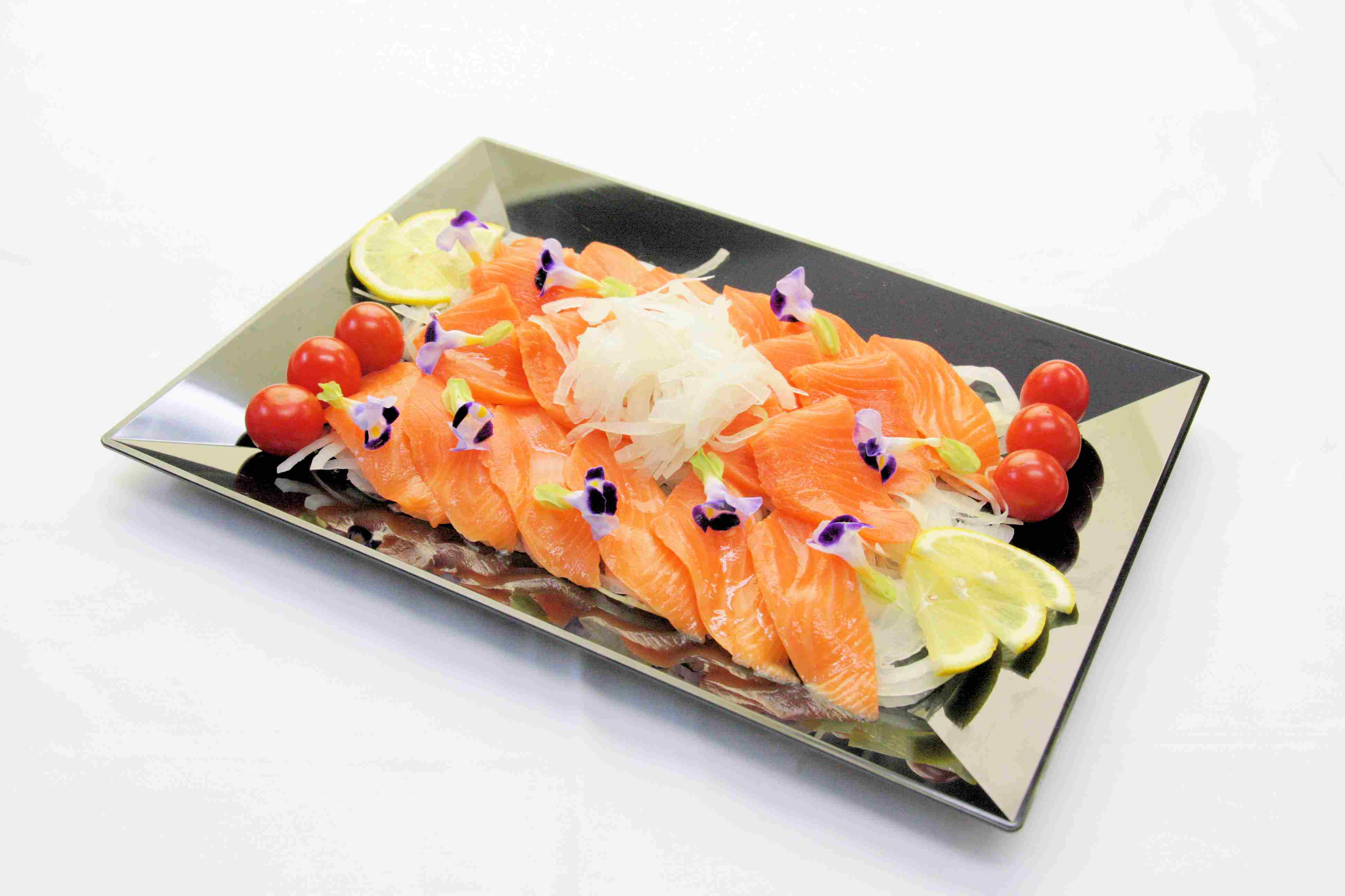 サーモンのカルパッチョ