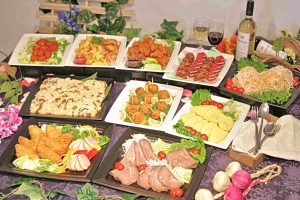 ローストビーフ付き！12品のボリュームコース